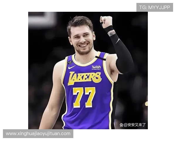 东契奇26岁已成联盟唯一现役30岁前五次入选最佳阵容一阵球员 东契奇26岁已成联盟唯一现役30岁前五次入选最佳阵容一阵球员