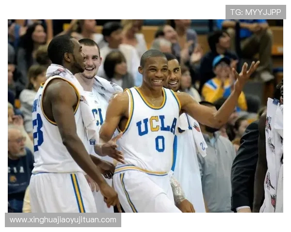 威少自首发以来表现卓越让我们共同欣赏他的伟大成就